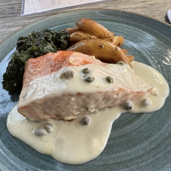 Moonshadows - Scottish Salmon - Seafood Near Me - Malibu, California Moonshadows - Scottish Salmon - Seafood Near Me - Malibu, California