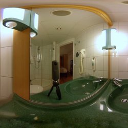 ibis Hotel