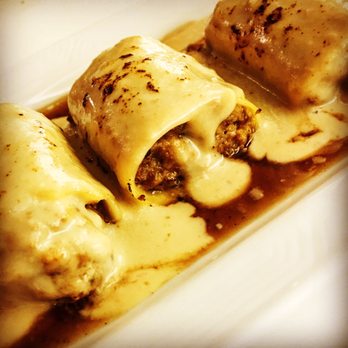 Tapeo - Canneloni - Tapas Bars Near Me - Barcelona, B