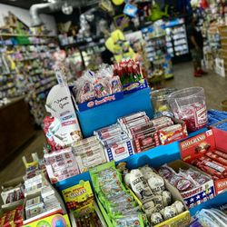 Blooms Candy & Soda Pop Shop