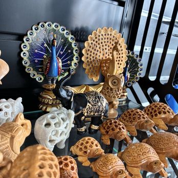 Daddy Smoke & Gift - Peacock wooden for table - Vape Shops Near Me - Rancho Cordova, California Daddy Smoke & Gift - Peacock wooden for table - Vape Shops Near Me - Rancho Cordova, California