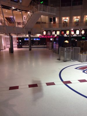 Montreal Forum by null