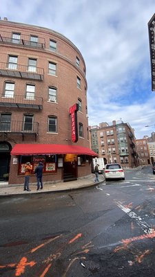 Regina Pizzeria by null