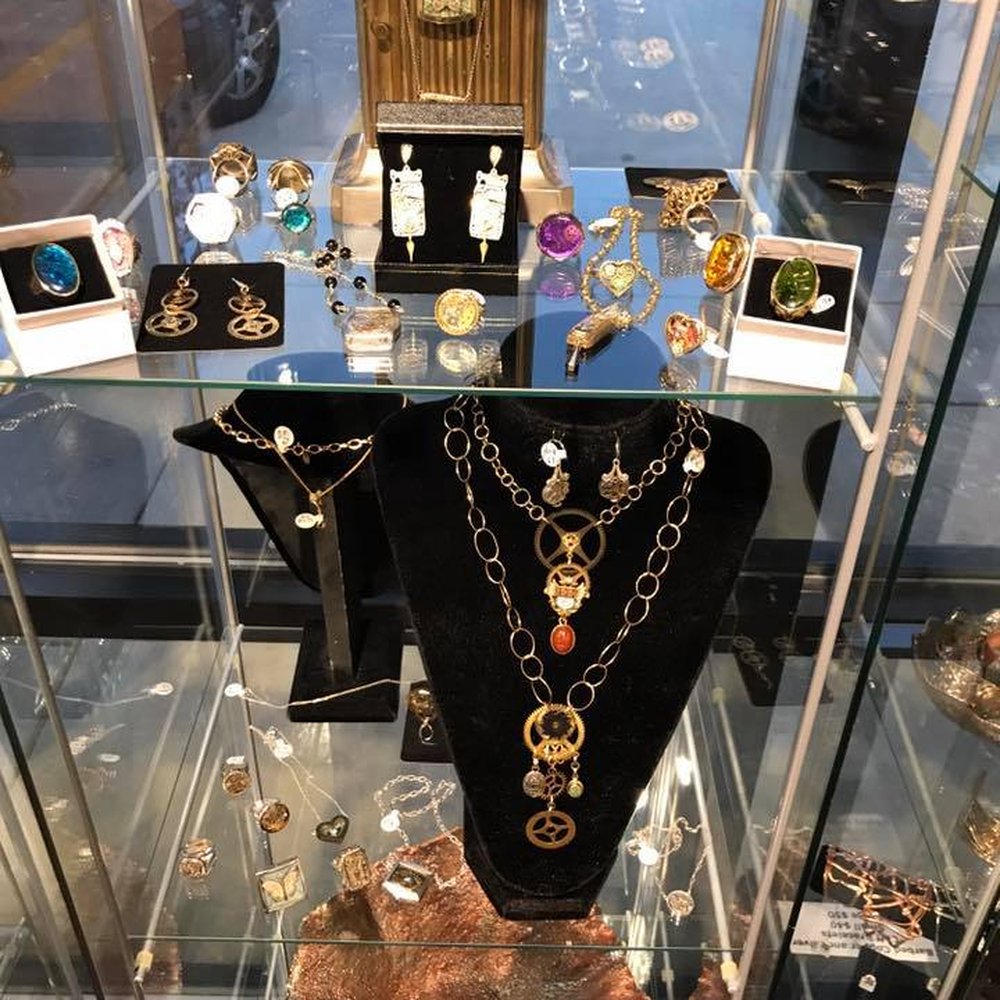 Art House Gallery & Classes - Art Galleries Near Me - Flower Mound, Texas