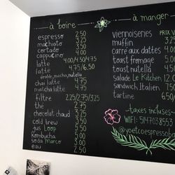 Yo & Co Espresso Bar - Voici un rapide aperçu de notre menu. Les taxes sont incluses aux prix.