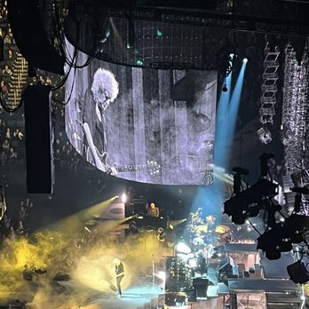 Chase Center - Queen & Adam Lambert - Stadiums & Arenas Near Me - San Francisco, California Chase Center - Queen & Adam Lambert - Stadiums & Arenas Near Me - San Francisco, California