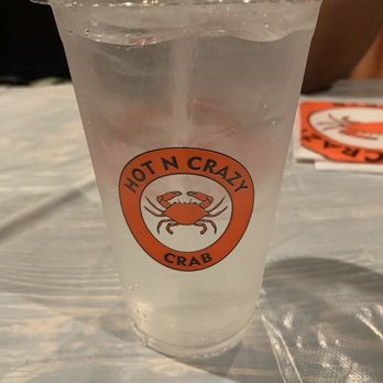 Hot N Crazy Crab - They serve your drinks in disposable cups! Love it! - Seafood Near Me - Brandon, Florida