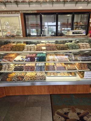 Simona's Bakery by null