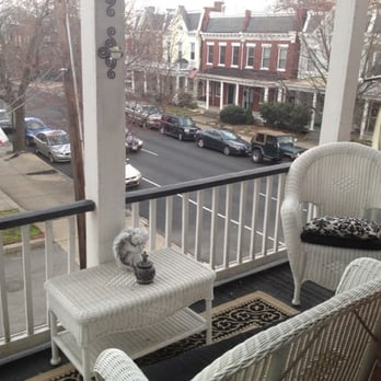 The One Bed and Breakfast - Bed & Breakfast Near Me - Richmond, Virginia The One Bed and Breakfast - Bed & Breakfast Near Me - Richmond, Virginia