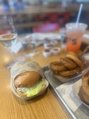 Gott's Walnut Creek by null