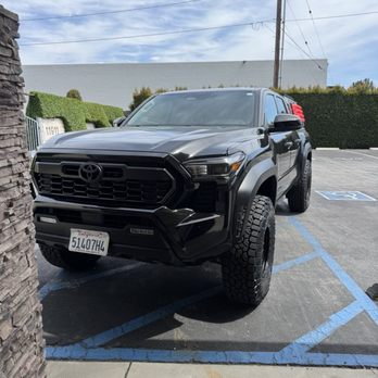 OuO Pickup Cover - Auto Parts & Supplies Near Me - Norwalk, California OuO Pickup Cover - Auto Parts & Supplies Near Me - Norwalk, California