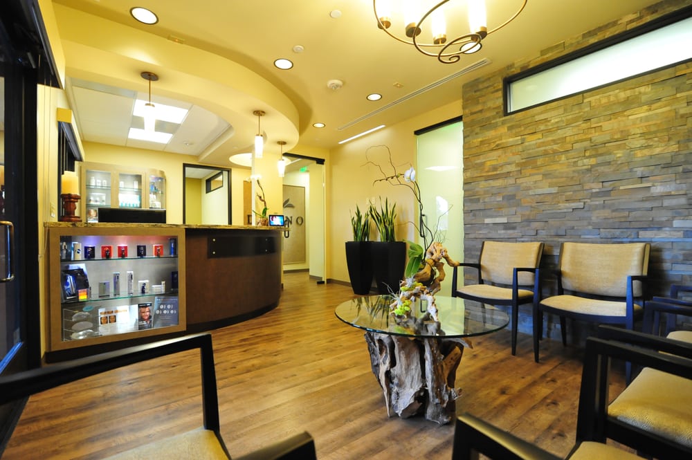 Divino Plastic Surgery and Med Spa