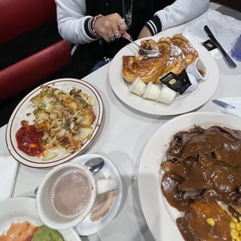 Four Seasons Diner - French toast w/home fries with onions and peppers - Diners Near Me - Philadelphia, Pennsylvania Four Seasons Diner - French toast w/home fries with onions and peppers - Diners Near Me - Philadelphia, Pennsylvania