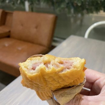 Miss Cheese Tea Cafe - Taro 2pc Taiyaki - Bubble Tea Near Me - Pasadena, California