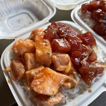 Ono Seafood - Combo Bowl (Spicy Salmon and Shoyu Ahi) - Seafood Near Me - Honolulu, Hawaii Ono Seafood - Combo Bowl (Spicy Salmon and Shoyu Ahi) - Seafood Near Me - Honolulu, Hawaii