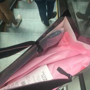 Victoria's Secret & PINK - Women's Clothing Near Me - Arlington, Virginia Victoria's Secret & PINK - Women's Clothing Near Me - Arlington, Virginia