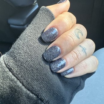 Top Nails - I use to be a long coffin acrylic girl for years and Tenni helped me when I was ready to transition to short gel x and I'm always happy - Nail Salons Near Me - Chicago, Illinois Top Nails - I use to be a long coffin acrylic girl for years and Tenni helped me when I was ready to transition to short gel x and I'm always happy - Nail Salons Near Me - Chicago, Illinois