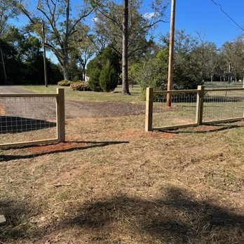 Ben’s Landscape and Fencing - fenced area - Fences & Gates Near Me - Daphne, Alabama Ben’s Landscape and Fencing - fenced area - Fences & Gates Near Me - Daphne, Alabama