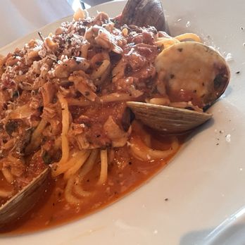 The Sicilian Butcher - Spaghetti w/ clams - Wine Bars Near Me - San Antonio, Texas The Sicilian Butcher - Spaghetti w/ clams - Wine Bars Near Me - San Antonio, Texas