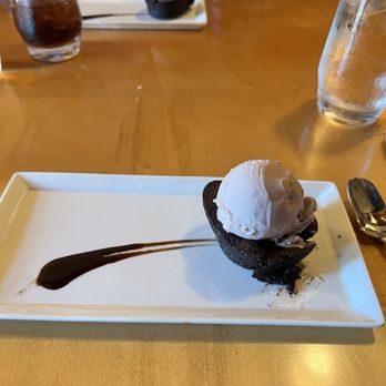 Red Ginger - Black and raspberry - Asian Fusion Near Me - Traverse City, Michigan