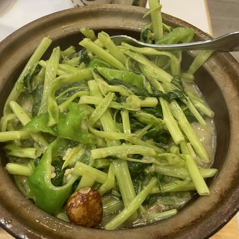 Zhe Zhe Pot - Stir- Fired Water Spinach with Fermented Tofu & Chill - Noodles Near Me - Brooklyn, New York Zhe Zhe Pot - Stir- Fired Water Spinach with Fermented Tofu & Chill - Noodles Near Me - Brooklyn, New York
