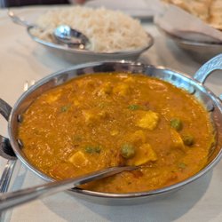Indian Kitchen Bar & Grill - Matar paneer