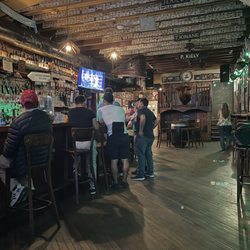 McCarthy's Irish Bar - Bar