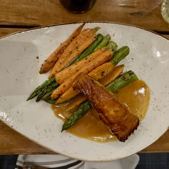 CAYA Restaurant - Faroe Bay Salmon sans the rice - Breakfast & Brunch Near Me - Goleta, California