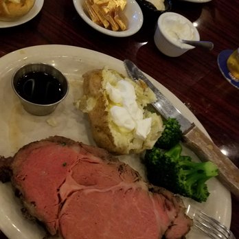 Peter's Steak House - Steakhouses Near Me - Isleton, California
