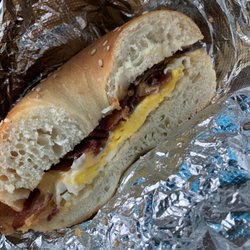 Eli's Corner Gourmet Bagel