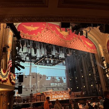 Bernard B. Jacobs Theatre - Stage - Performing Arts Near Me - New York, New York