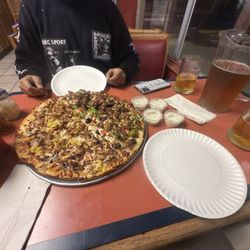 Huron Straw Hat Pizza - Delicious pizza