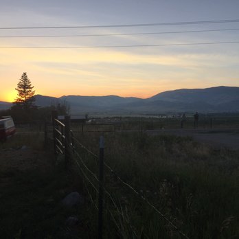 Pine Creek Cafe - Breakfast & Brunch Near Me - Livingston, Montana