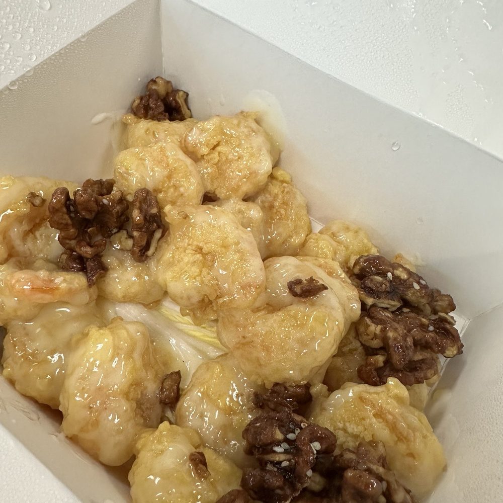 Thumbling - Honey Walnut Shrimp in Mayonnaise - Shanghainese Near Me - West Covina, California
