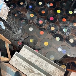Vinyls flooring is out of this world. Vinyls flooring is out of this world.