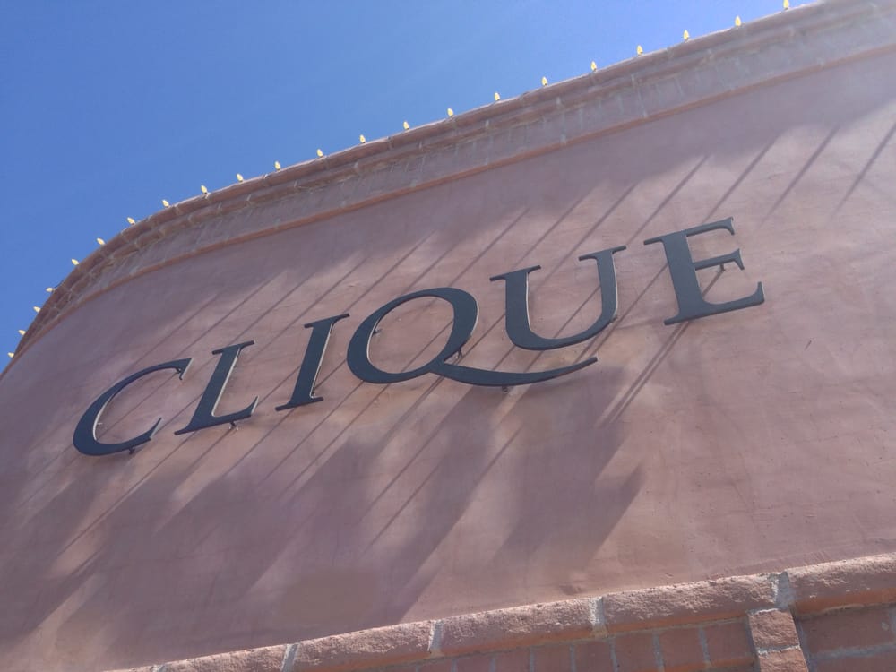 Clique Logo