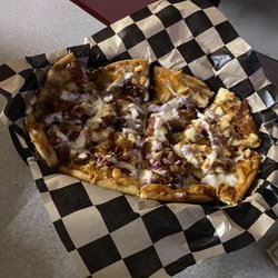 Cove Bowling and Entertainment - BBQ chicken flatbread