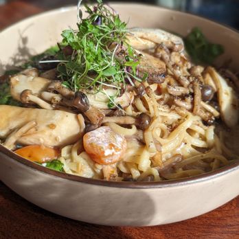 Norah - coconut mushroom linguine - Vegan Near Me - Portland, Oregon Norah - coconut mushroom linguine - Vegan Near Me - Portland, Oregon