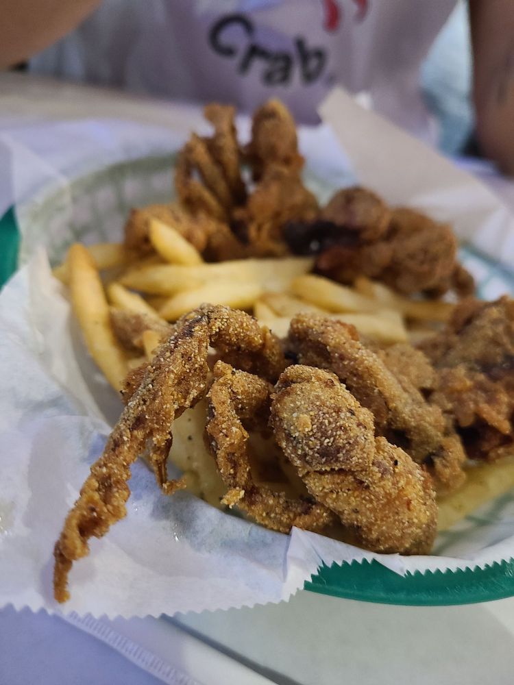 The Boiling Crab - Photo 2