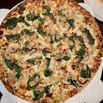 Pizza Me - 16" Large Creamy Chicken Alfredo Pizza - Pizza Near Me - San Jose, California