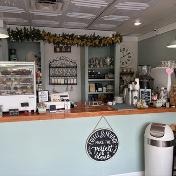Feffys Cafe - Counter - Coffee & Tea Near Me - Coral Springs, Florida Feffys Cafe - Counter - Coffee & Tea Near Me - Coral Springs, Florida