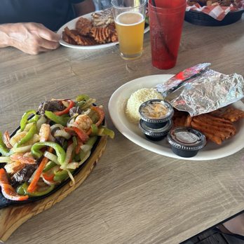 S.S. Wreck & Galley Grill - Steak and shrimp fajitas - American Near Me - Marathon, Florida S.S. Wreck & Galley Grill - Steak and shrimp fajitas - American Near Me - Marathon, Florida