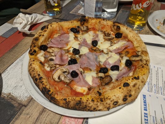Pizzeria Via Mercanti by null