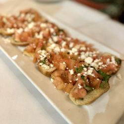 La Traviata - Burrata Bruschetta was delish, perfect for sharing!