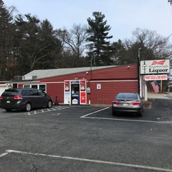 Tyngsborough Liquors