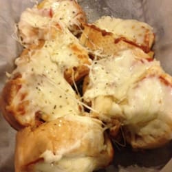 Art's Pizza - Garlic cheese bread