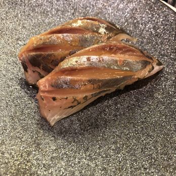 TORA - Lit ass aji (mackerel) - Japanese Near Me - Toronto, Ontario