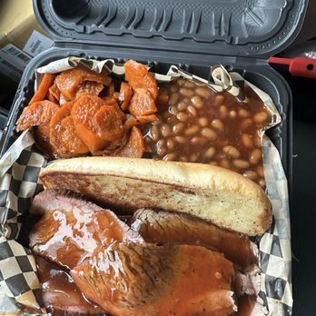 Smokin & Tippin BBQ - 1 meat plate: Tri-Tip Sandwich with Yams and Baked Beans ($20) - Barbeque Near Me - Modesto, California Smokin & Tippin BBQ - 1 meat plate: Tri-Tip Sandwich with Yams and Baked Beans ($20) - Barbeque Near Me - Modesto, California