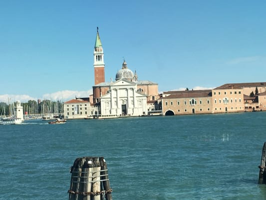 Punta della Dogana by null