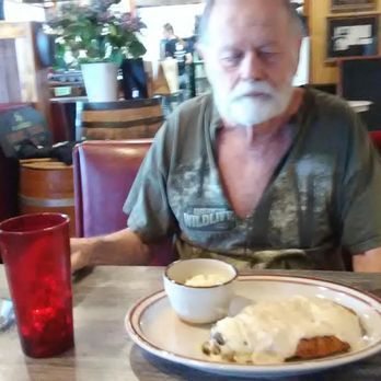 JD Campbell's - The chicken fried steak was excellent and came with slaw, mashed potatoes in skins and had a very good gravy - Bars Near Me - Peoria, Arizona